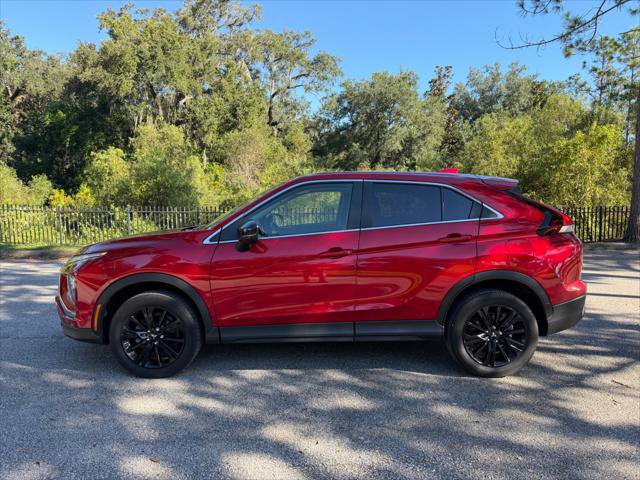 Used 2024 Mitsubishi Eclipse Cross LE AWD/4WD image 3