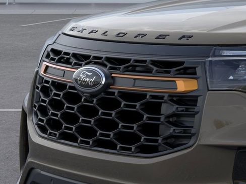 New 2026 Ford Explorer Tremor w/ Tremor Ultimate Package AWD/4WD image 17