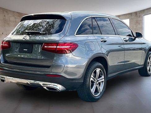 Used 2019 Mercedes-Benz GLC 350e 4MATIC w/ Premium Package image 2
