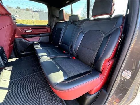 Used 2022 RAM 1500 Rebel AWD/4WD image 19