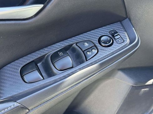 Certified 2023 Nissan Sentra SV FWD image 17