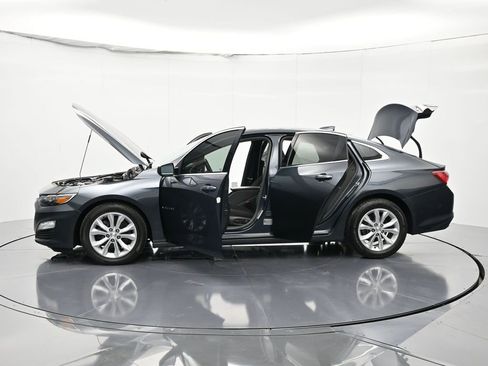 Used 2021 Chevrolet Malibu LT image 45