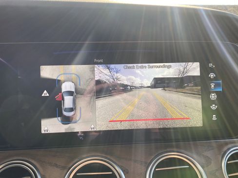 Used 2022 Mercedes-Benz E 450 E 450 w/ Driver Assistance Package image 40