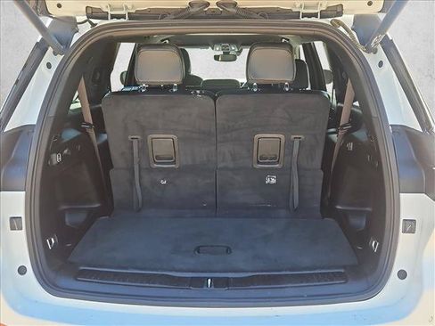 Used 2024 Jeep Grand Cherokee L Laredo AWD/4WD image 6
