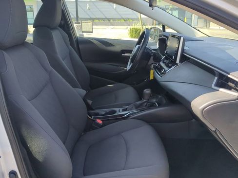 Used 2021 Toyota Corolla LE FWD image 27