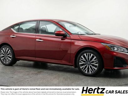 Used 2025 Nissan Altima 2.5 SV