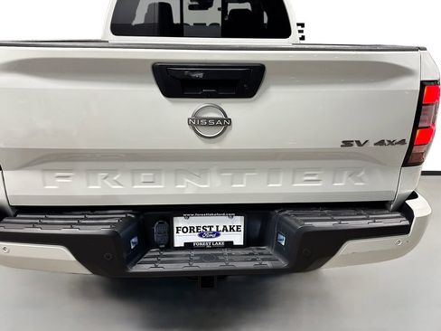 Used 2024 Nissan Frontier SV w/ SV Convenience Package image 20