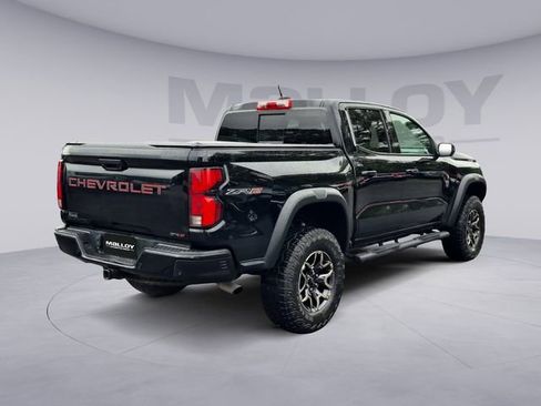 Used 2024 Chevrolet Colorado ZR2 w/ ZR2 Convenience Package III AWD/4WD image 5