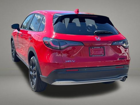 Used 2024 Honda HR-V Sport image 3