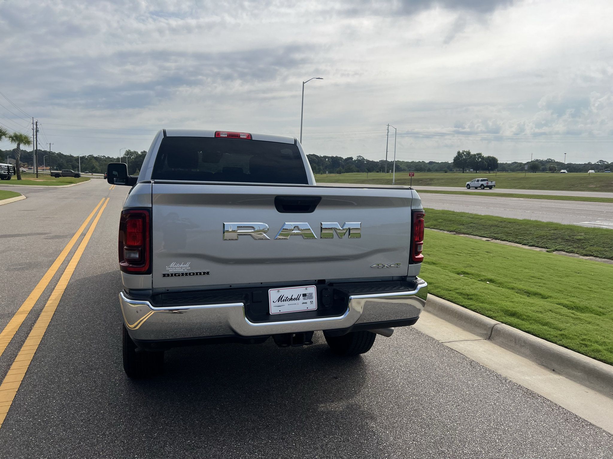 Certified 2026 RAM 2500 Big Horn AWD/4WD image 11