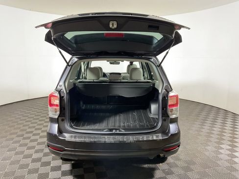 Used 2018 Subaru Forester 2.5i Premium image 14