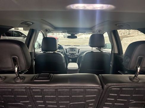 Used 2020 Chevrolet Equinox LT w/ Midnight Edition image 30