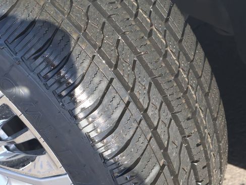 Used 2022 Chevrolet Tahoe High Country image 12