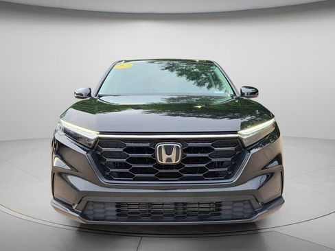 Used 2023 Honda CR-V LX image 4