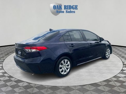 Used 2020 Toyota Corolla LE FWD image 5