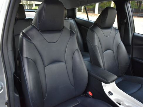 Used 2016 Toyota Prius Four Touring w/ Premium Convenience Package FWD image 28