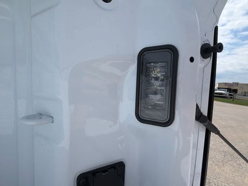 New 2026 GMC Sierra 2500 Pro w/ Convenience Package image 13