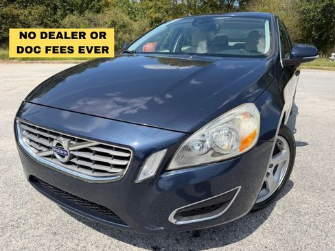 Used 2012 Volvo S60 T5 FWD image 1