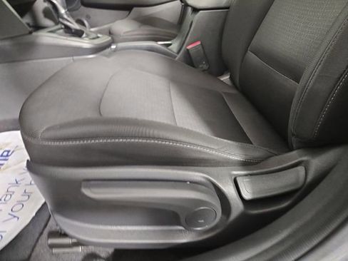 Used 2018 Hyundai Elantra SEL w/ Cargo Package image 29