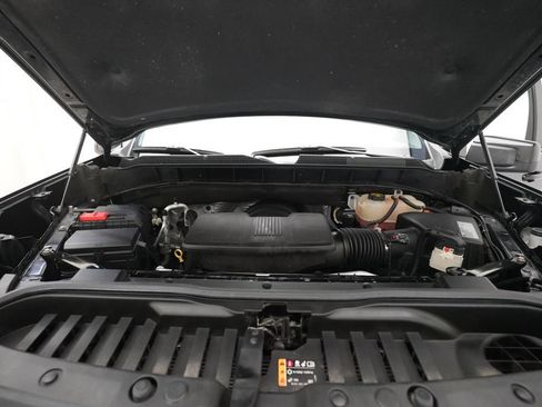 Used 2021 Chevrolet Silverado 1500 LT Trail Boss w/ Bed Protection Package AWD/4WD image 3