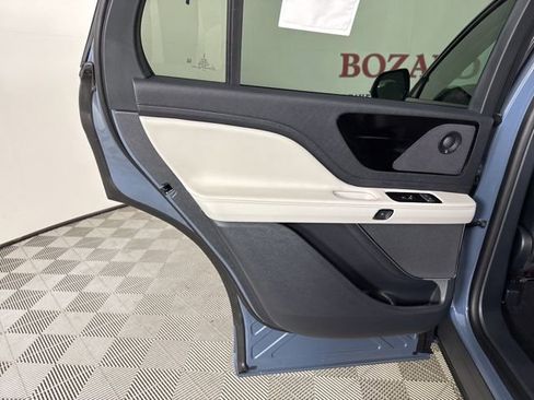 New 2025 Lincoln Aviator Reserve w/ Jet Appearance Package image 18