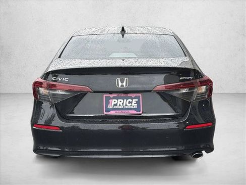 Used 2025 Honda Civic Sport image 6