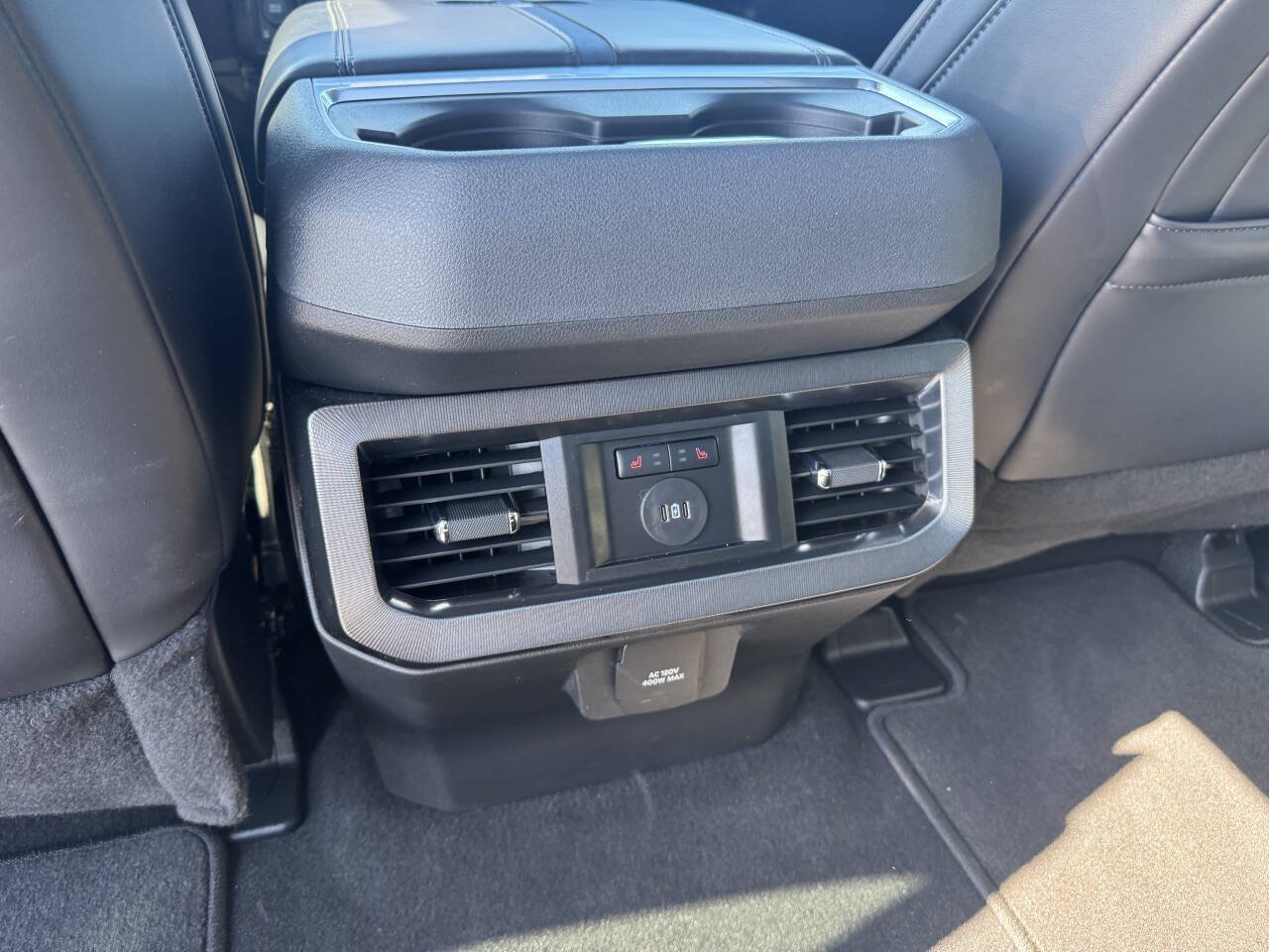 Used 2025 Ford F250 Platinum AWD/4WD image 27