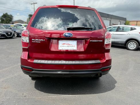 Used 2015 Subaru Forester 2.5i Premium AWD/4WD image 5