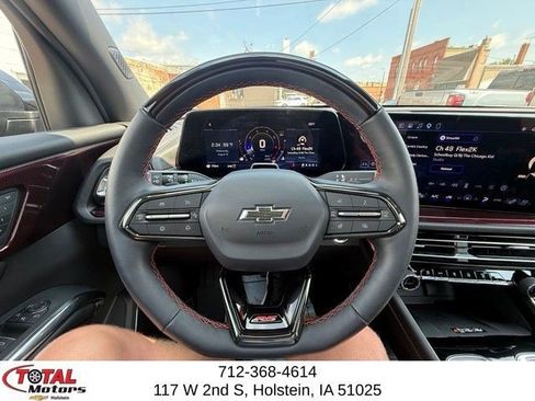 Used 2026 Chevrolet Traverse RS w/ LPO, Floor Liner Package AWD/4WD image 22
