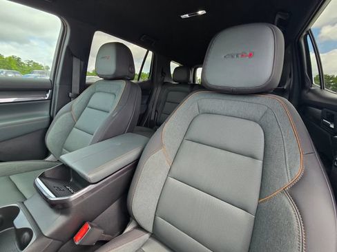 Used 2026 GMC Terrain AT4 AWD/4WD image 24