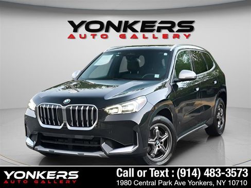 Used 2024 BMW X1 xDrive28i image 2