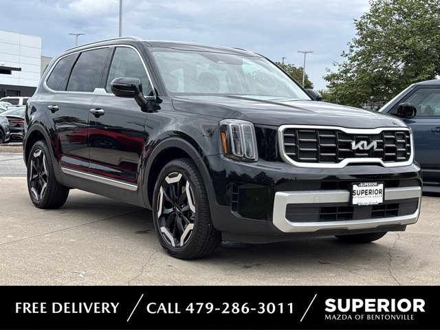 Used 2025 Kia Telluride S AWD/4WD image 1