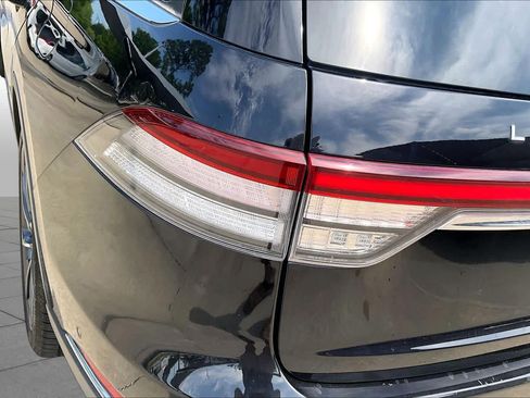 Used 2020 Lincoln Aviator Reserve w/ Equipment Group 202A AWD/4WD image 28