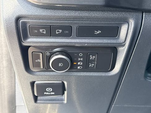 Certified 2022 Ford F150 XLT w/ Equipment Group 302A High image 14