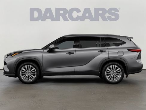 New 2026 Toyota Highlander Platinum AWD/4WD image 11