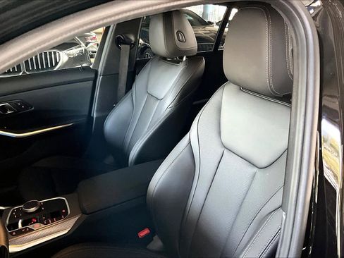 Used 2025 BMW 330i Sedan w/ Premium Package image 6