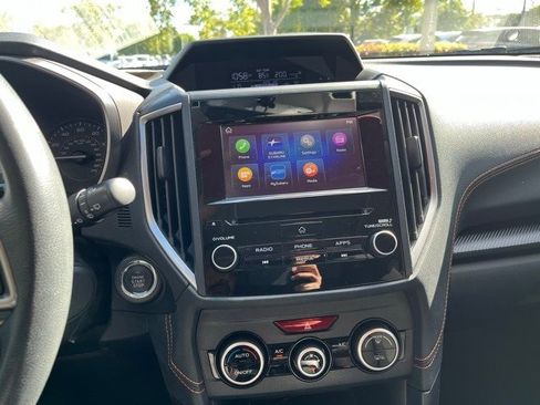 Used 2023 Subaru Crosstrek 2.0i Premium image 7