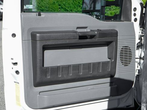 Used 2012 Ford F550 2WD Regular Cab Super Duty w/ PWR Equipment Group image 17