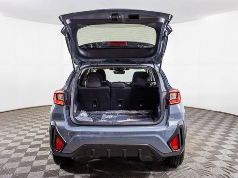 Used 2025 Subaru Crosstrek 2.0i Premium image 36