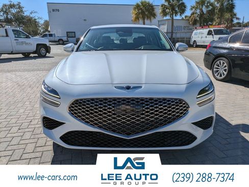 Used 2022 Genesis G70 2.0T image 7