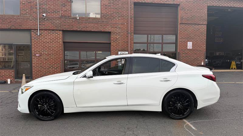 Used 2018 INFINITI Q50 Luxe w/ Essential Package (3.0T Luxe) RWD image 14