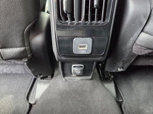 Certified 2025 Jeep Compass Latitude AWD/4WD image 15