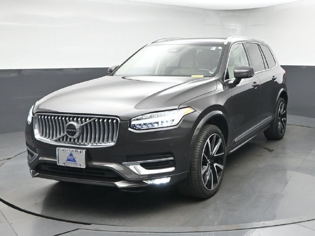 Used 2024 Volvo XC90 B6 Plus w/ Protection Package AWD/4WD image 3