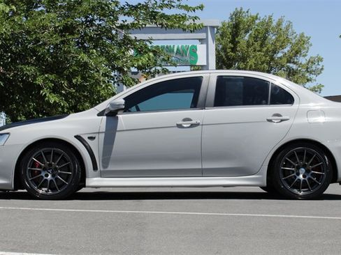 Used 2015 Mitsubishi Lancer Evolution Final Edition AWD/4WD image 15