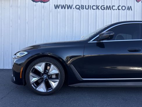Used 2023 BMW i4 eDrive40 image 4