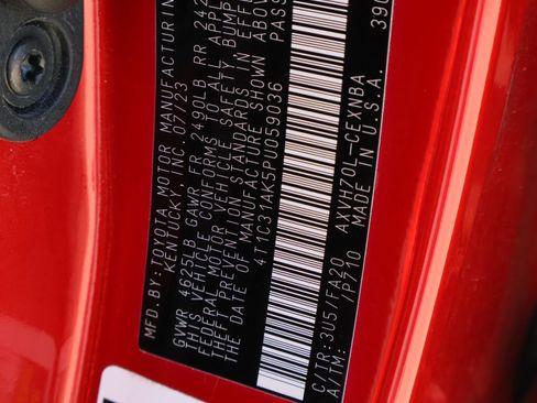 Used 2023 Toyota Camry LE image 18