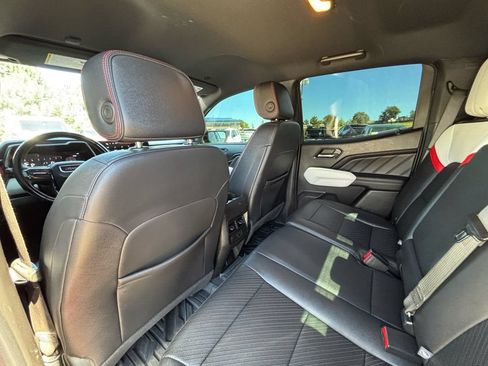 Used 2023 GMC Canyon AT4X AWD/4WD image 17