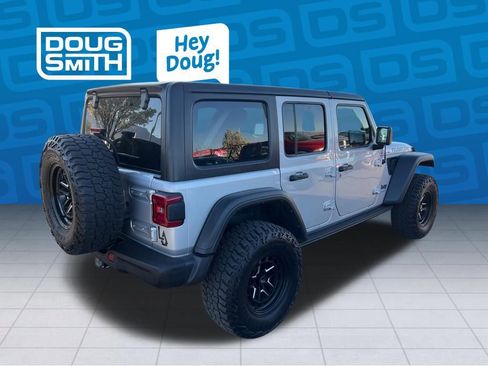 Used 2023 Jeep Wrangler Unlimited Rubicon 4xe image 5