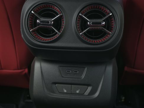 Used 2024 Chevrolet Blazer EV RS image 24