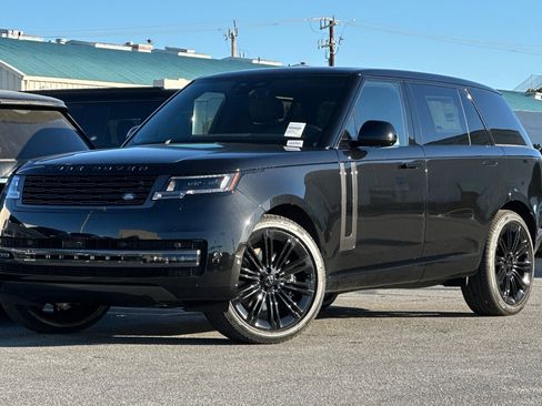 New 2026 Land Rover Range Rover Long Wheelbase SE image 1